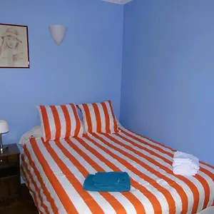 Homestay Bergere Opera Trevise - 2 Connecting With Private Bathroom And 1 Study - 35 M2, Paris